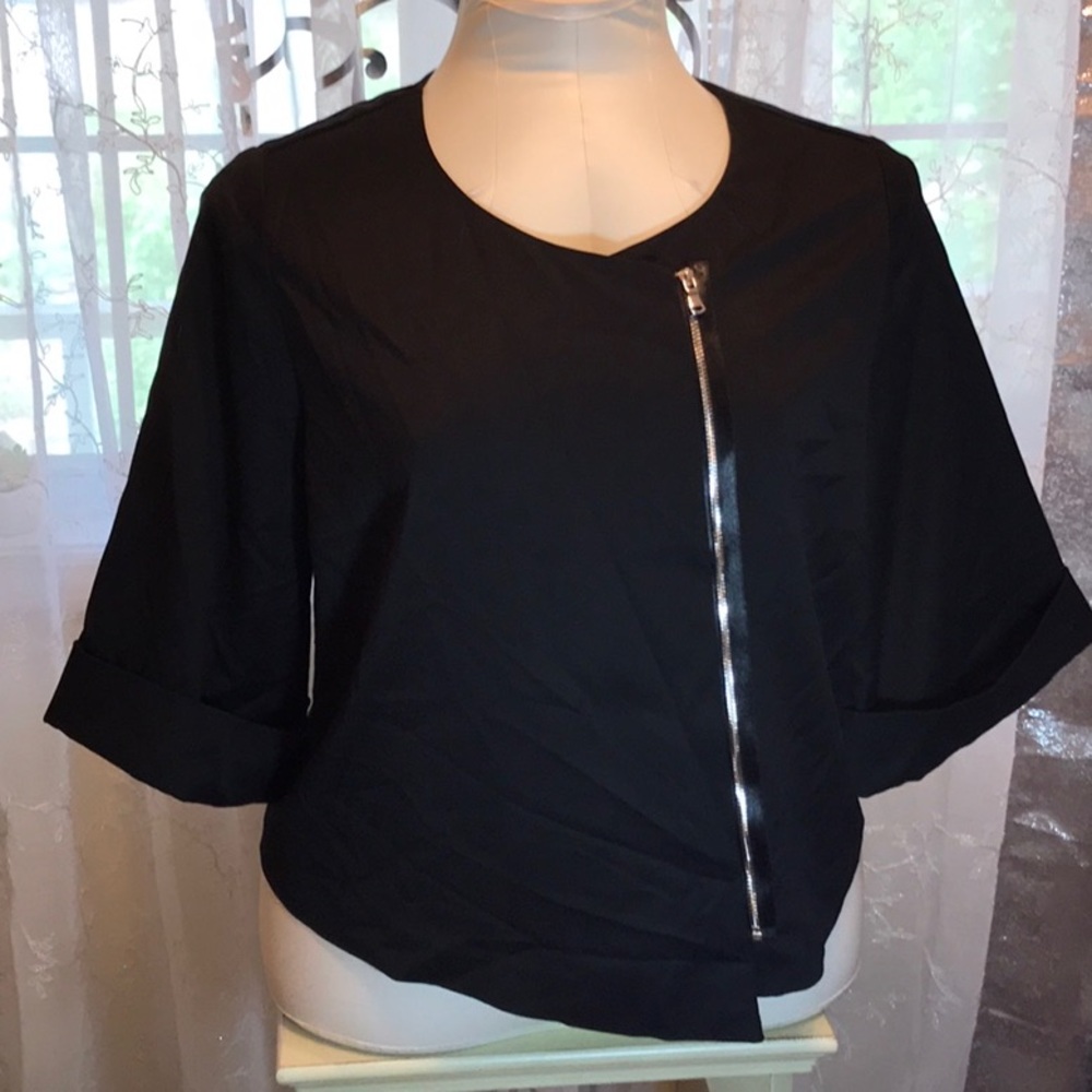 Lightweight cropped jacket 🍒